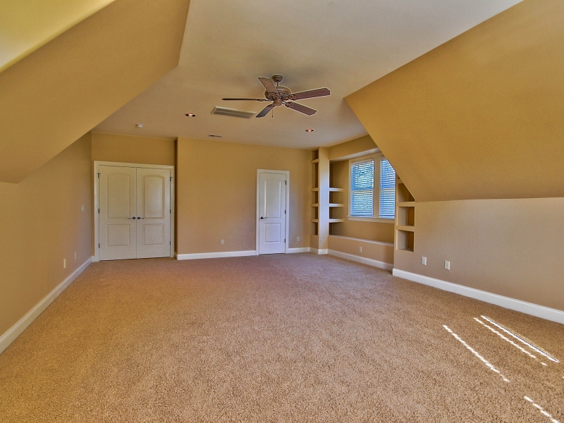 Image Lot 13 Tuscan Hills