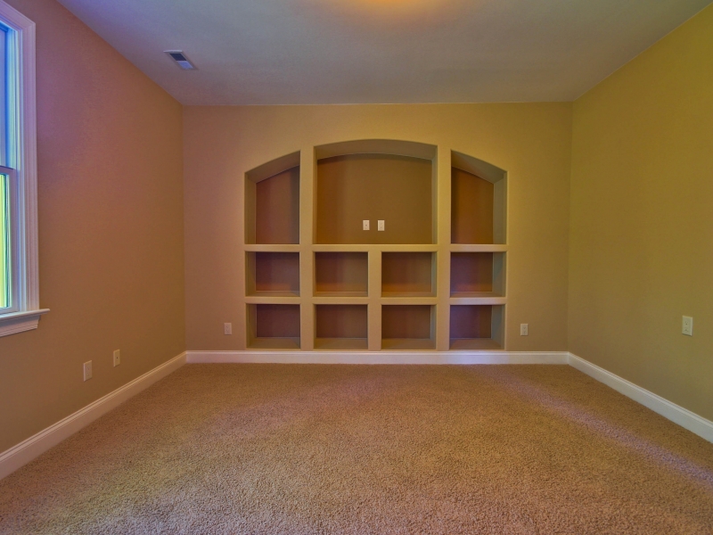 Image Lot 13 Tuscan Hills