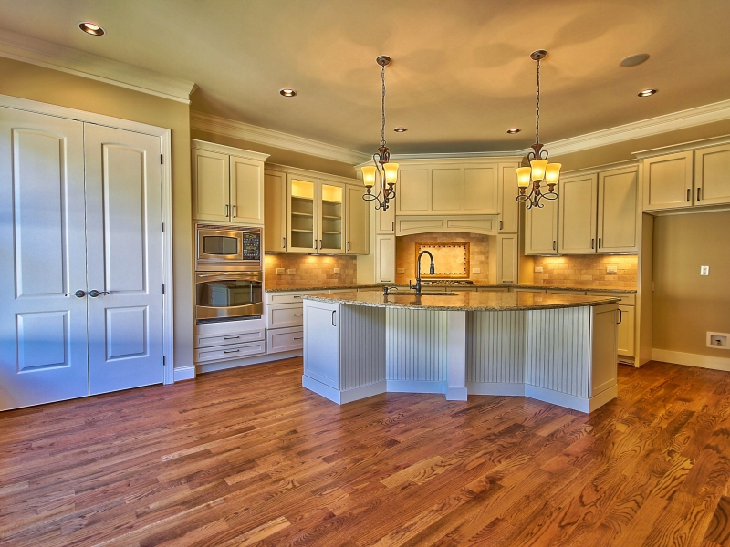 Image Lot 13 Tuscan Hills