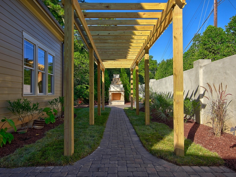 Image Lot 13 Tuscan Hills